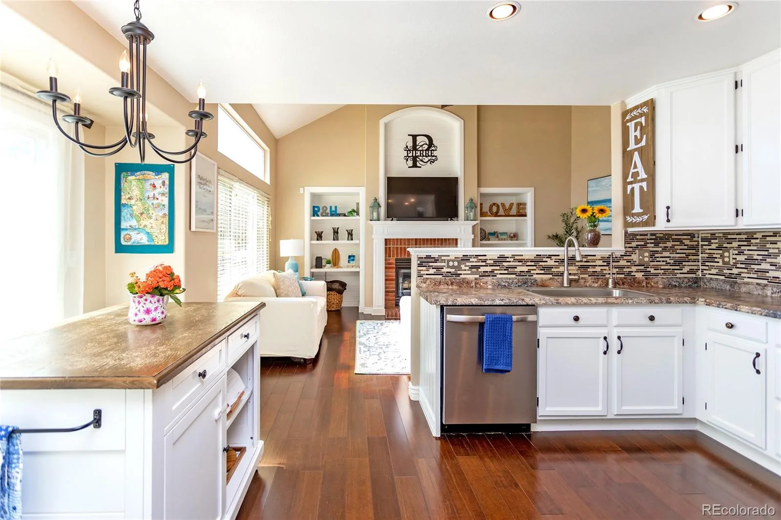 380 Dunhill Street Castle Rock CO 80104 | MLS #REC1897959 07292026142628 1600 13