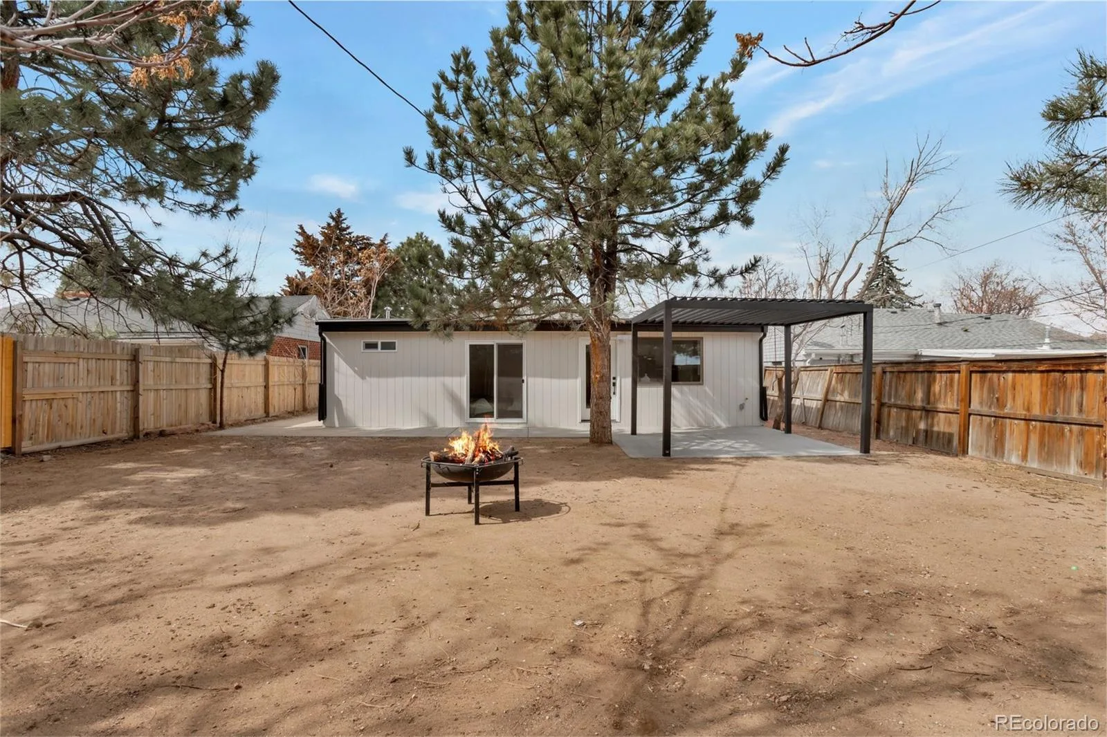 1130 S Harrison Street Denver CO 80210 MLS #REC1898545 06242026024934 1600 24