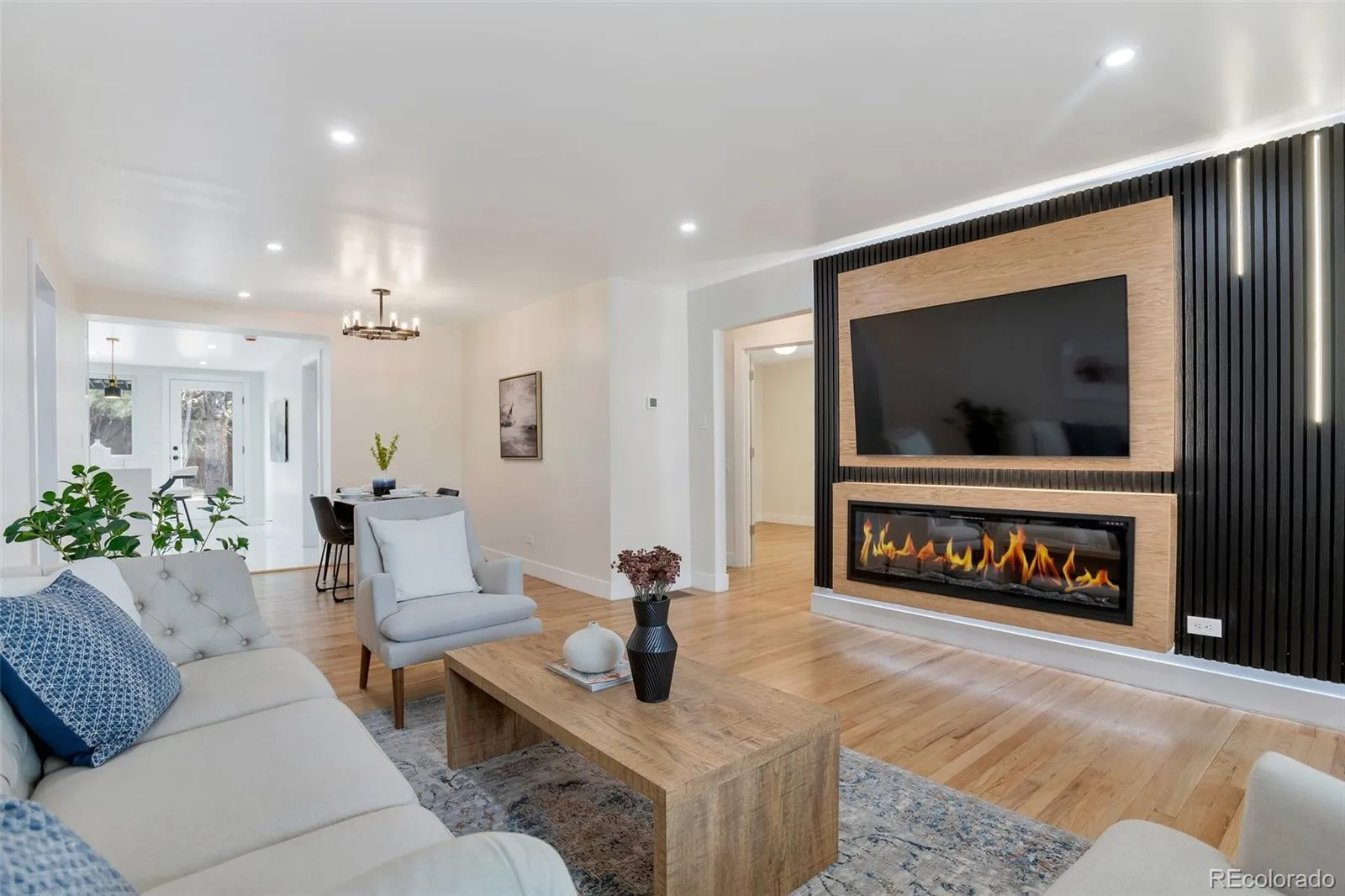 1130 S Harrison Street Denver CO 80210 MLS #REC1898545 06242026024934 1600 3