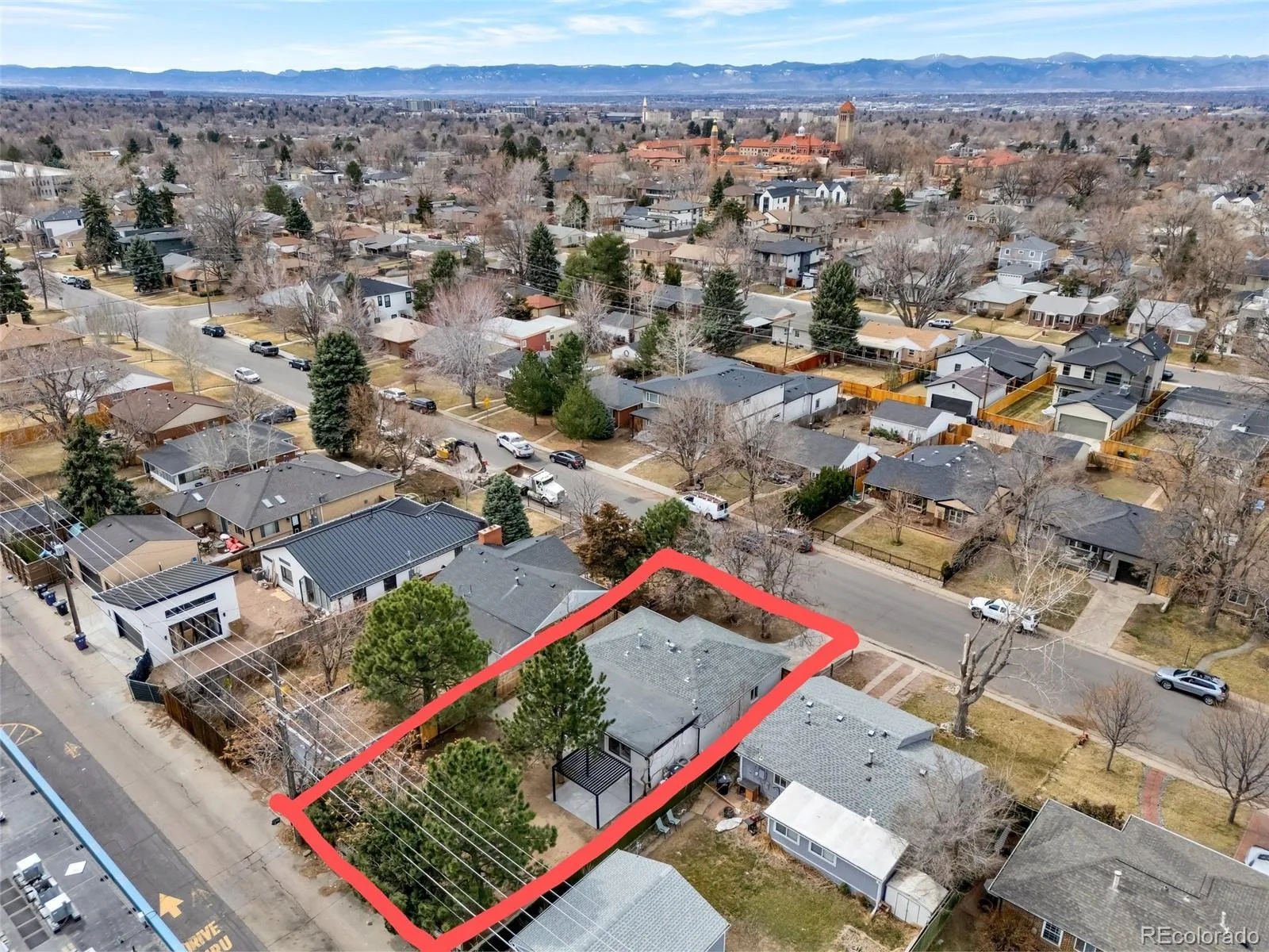 1130 S Harrison Street Denver CO 80210 MLS #REC1898545 06242026024934 1600 34