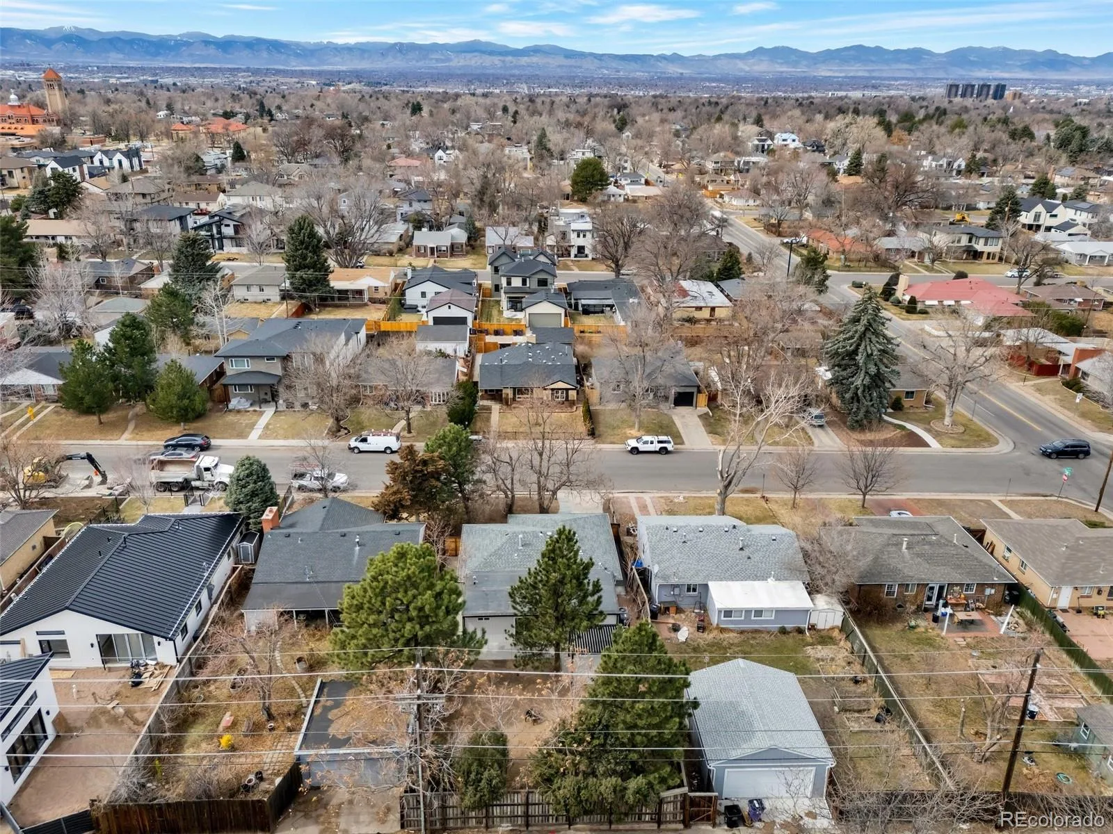 1130 S Harrison Street Denver CO 80210 MLS #REC1898545 06242026024934 1600 35