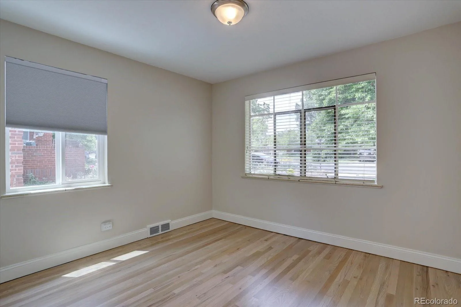 2812 Krameria Street Denver CO 80207 MLS #REC1900839 07092026004952 1600 13