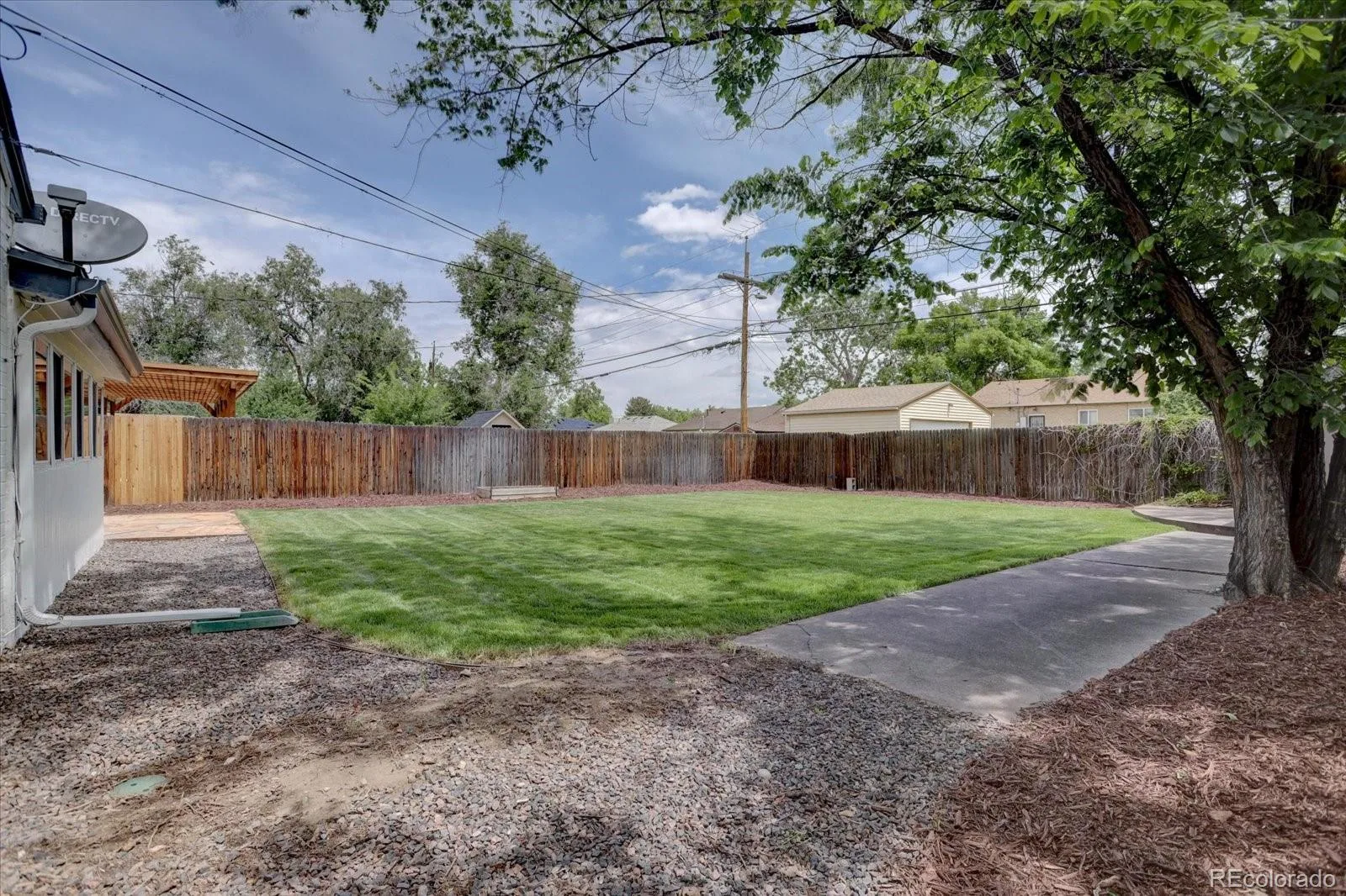 2812 Krameria Street Denver CO 80207 MLS #REC1900839 07092026004952 1600 19