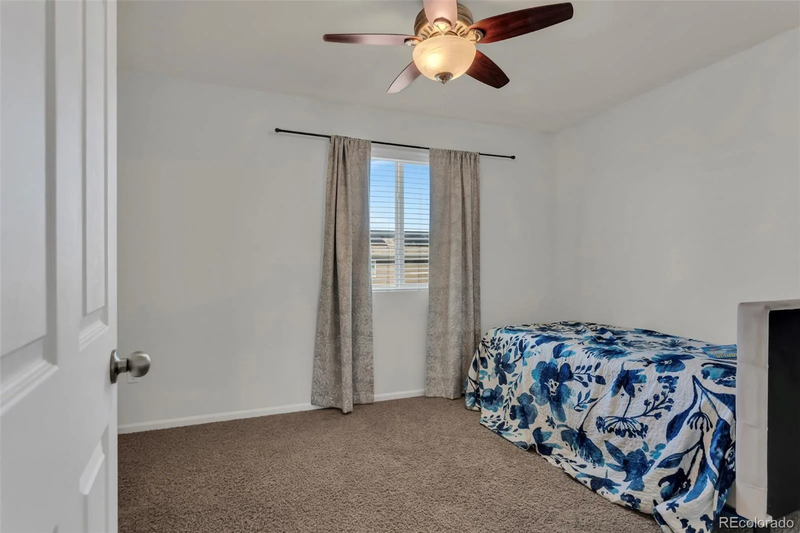 5545 E Liverpool Denver CO 80249 | MLS #REC1901224 09282026024355 1600 13
