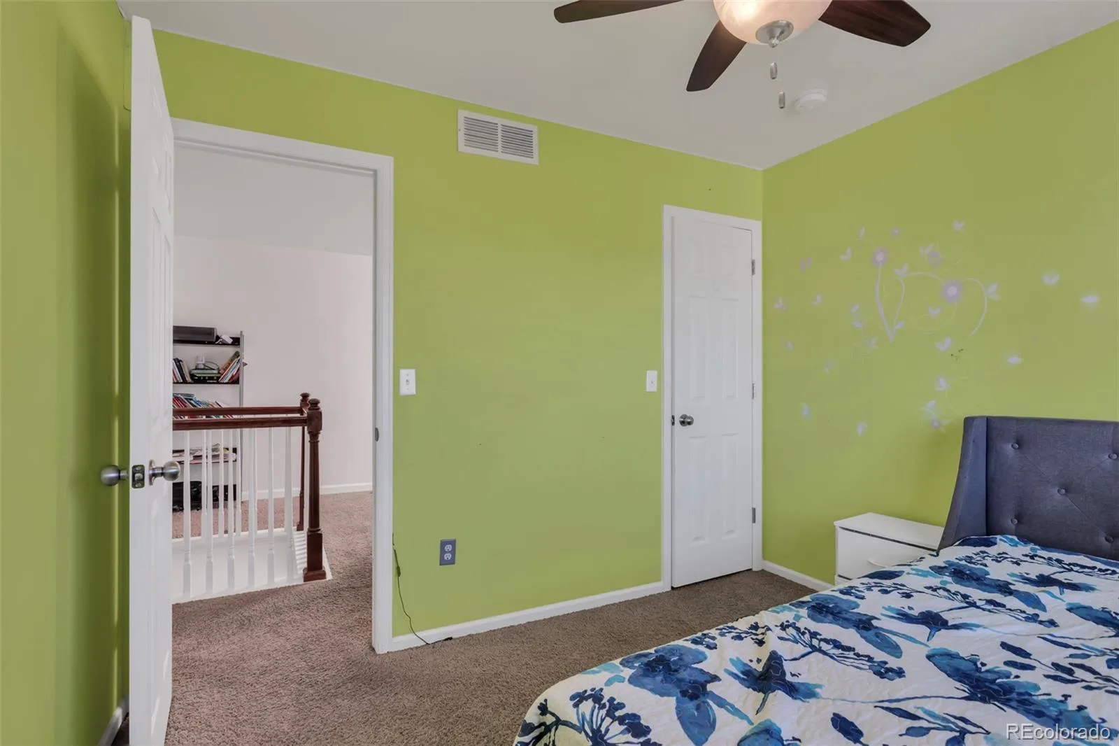 5545 E Liverpool Denver CO 80249 | MLS #REC1901224 09282026024355 1600 16