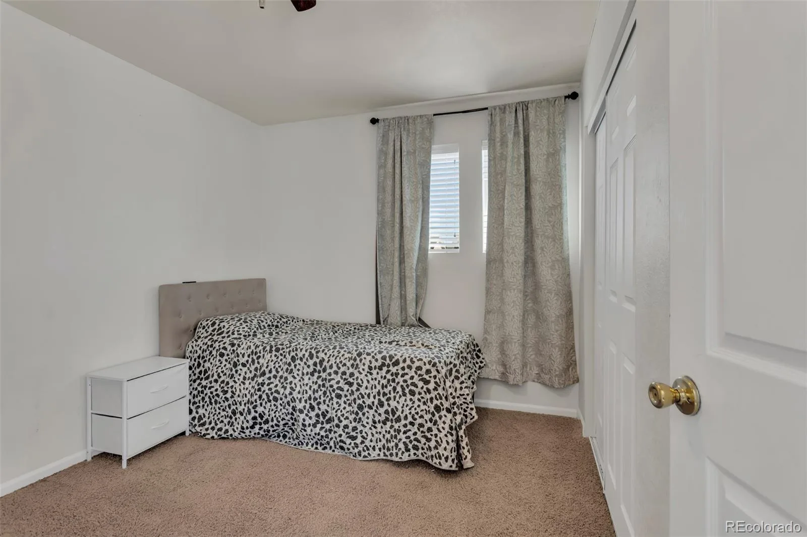5545 E Liverpool Denver CO 80249 | MLS #REC1901224 09282026024355 1600 17