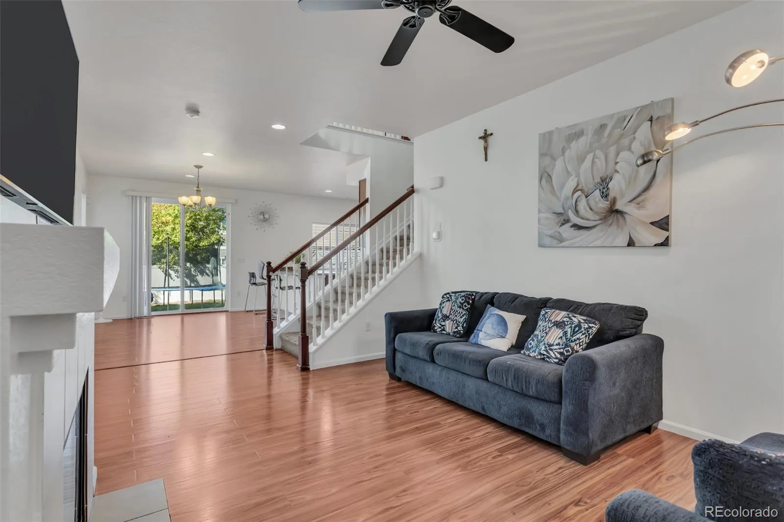 5545 E Liverpool Denver CO 80249 | MLS #REC1901224 09282026024355 1600 2