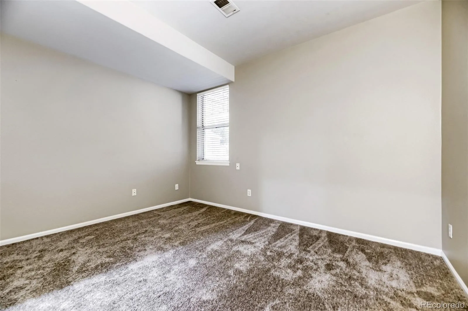 8703 Wentworth Court Lone Tree CO 80124 | MLS #REC1902378 08192026181631 1600 22