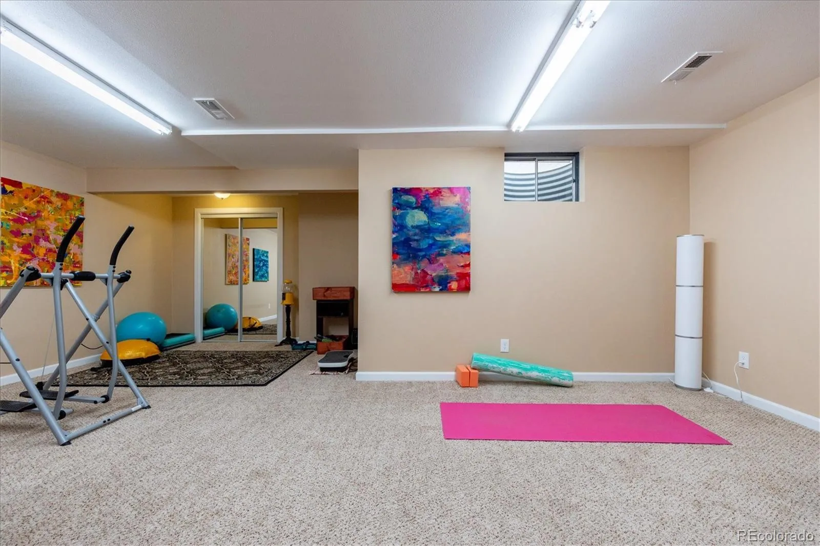 04112026192429 1600 21