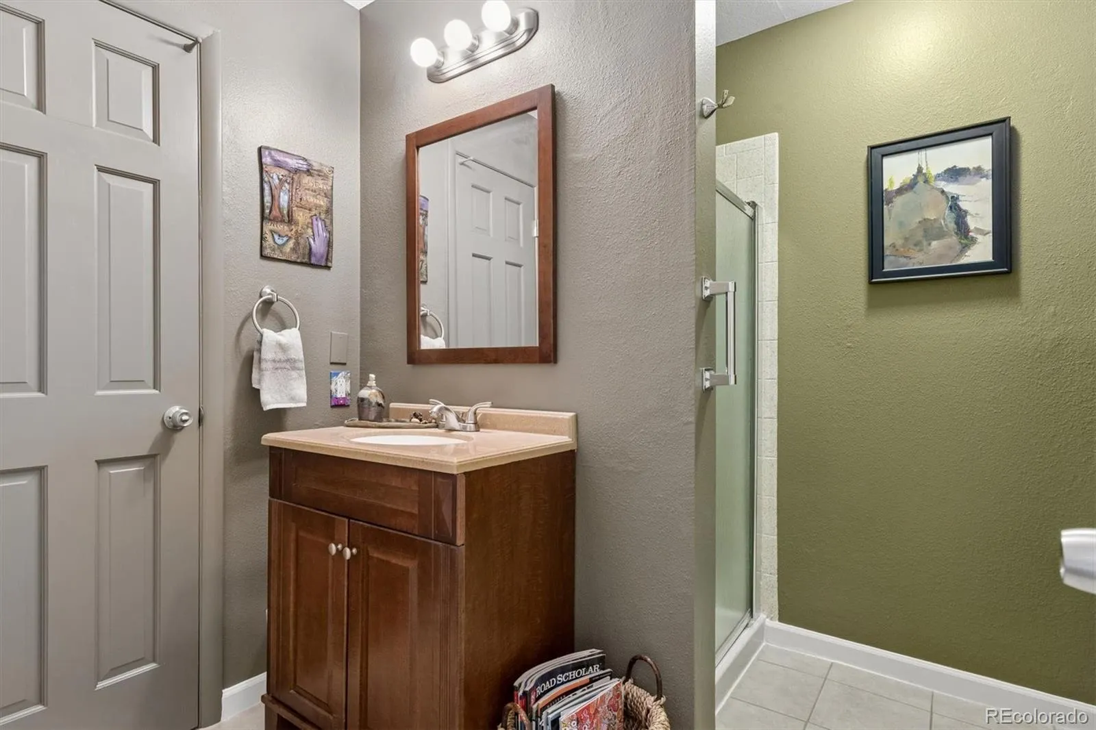 04112026192429 1600 8