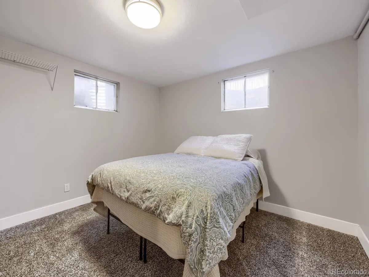 1640 Buchtel Boulevard Denver CO 80210 MLS #REC1904027 05182026194551 1200 17
