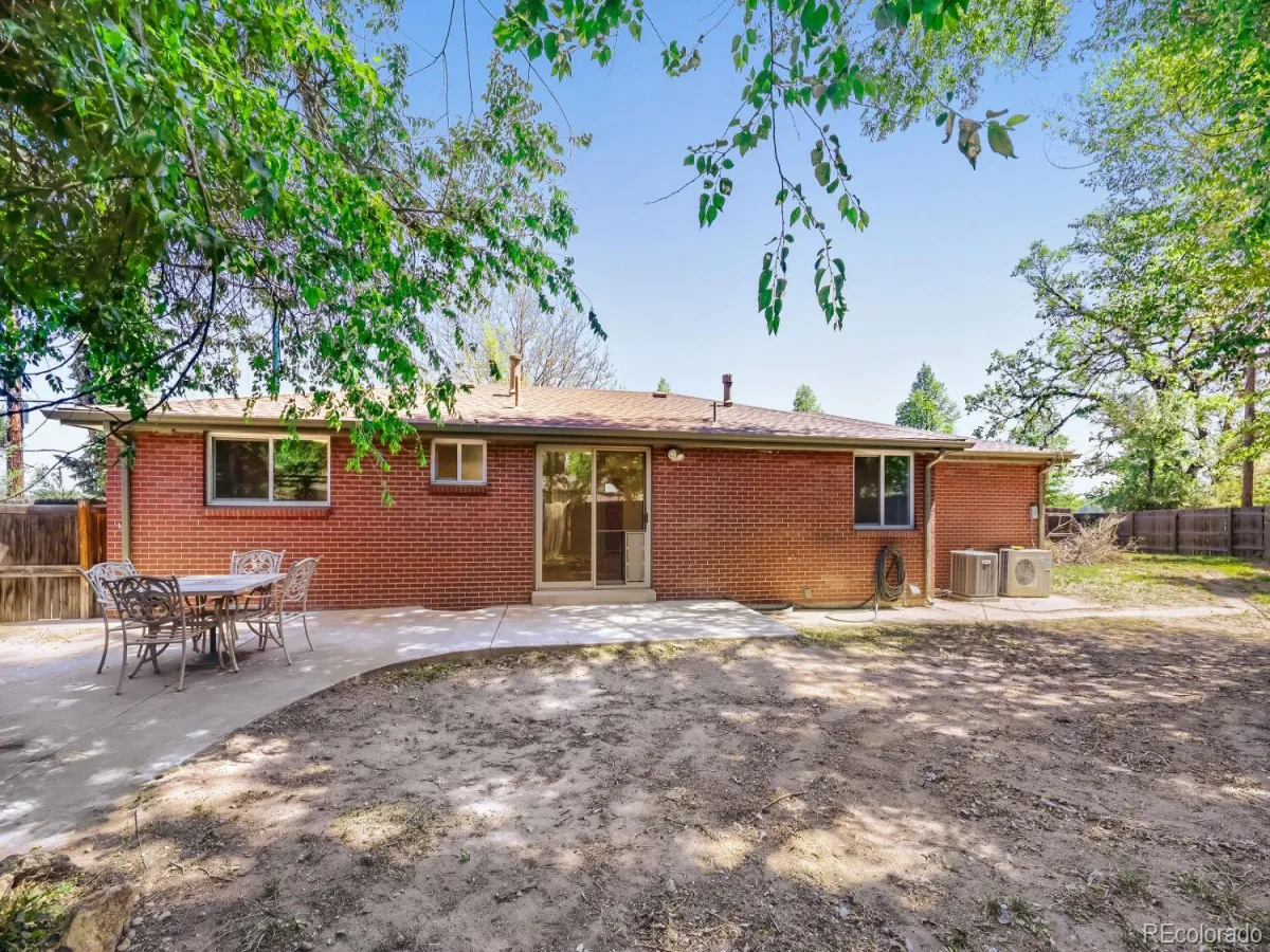 1640 Buchtel Boulevard Denver CO 80210 MLS #REC1904027 05182026194551 1200 19
