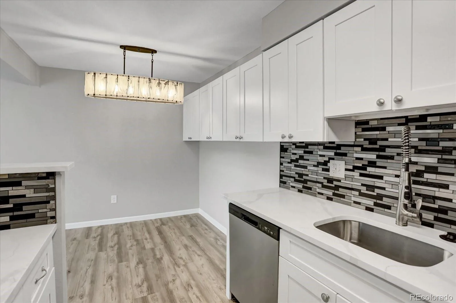 381 S Ames Street #A201 Lakewood CO 80226 | MLS #REC1904621 08072026033649 1600 11