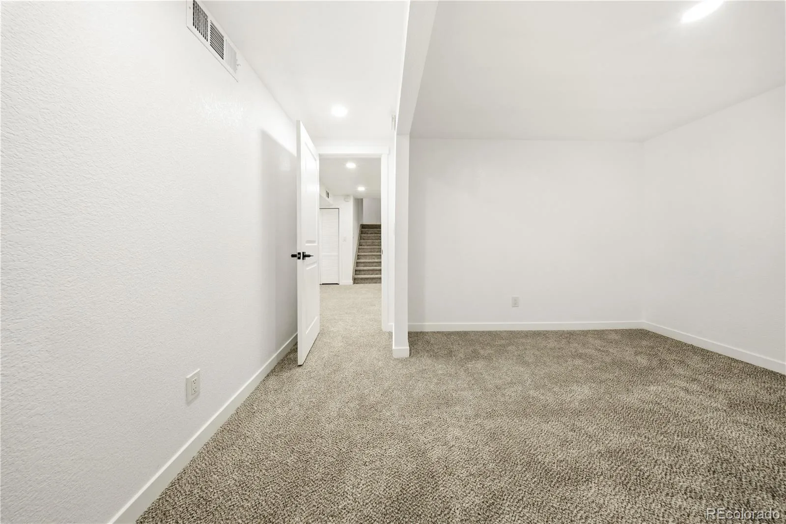 10248 W Arkansas Avenue Lakewood CO 80232 MLS #REC1905341 06302026230704 1600 10