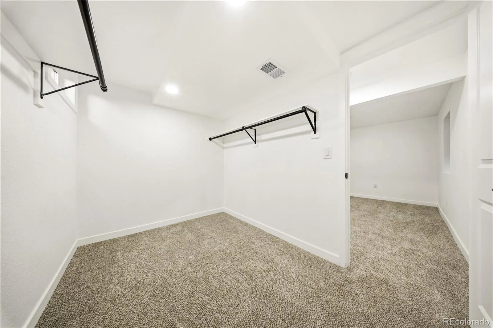 10248 W Arkansas Avenue Lakewood CO 80232 MLS #REC1905341 06302026230704 1600 12