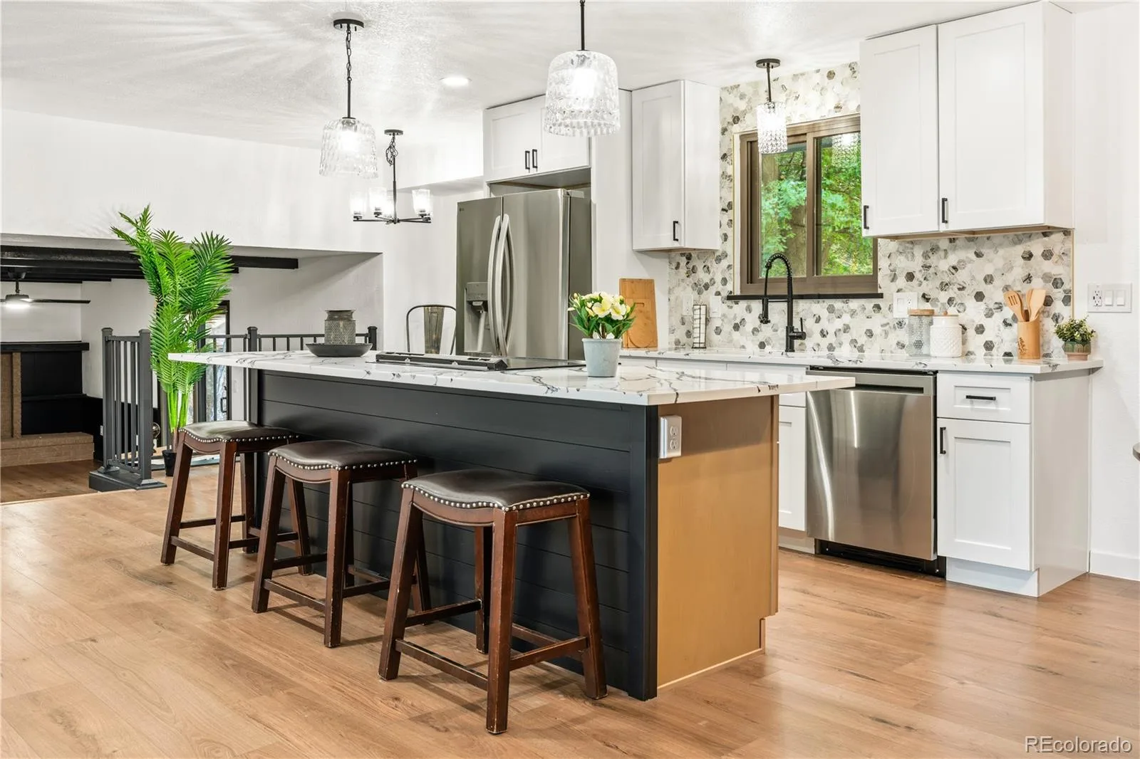 10248 W Arkansas Avenue Lakewood CO 80232 MLS #REC1905341 06302026230704 1600 34