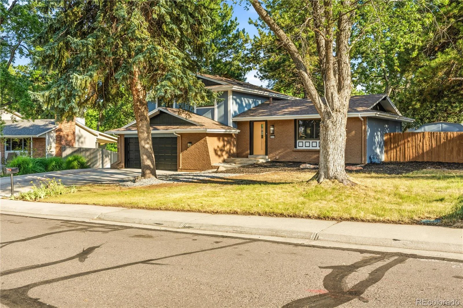 10248 W Arkansas Avenue Lakewood CO 80232 MLS #REC1905341 06302026230704 1600 41