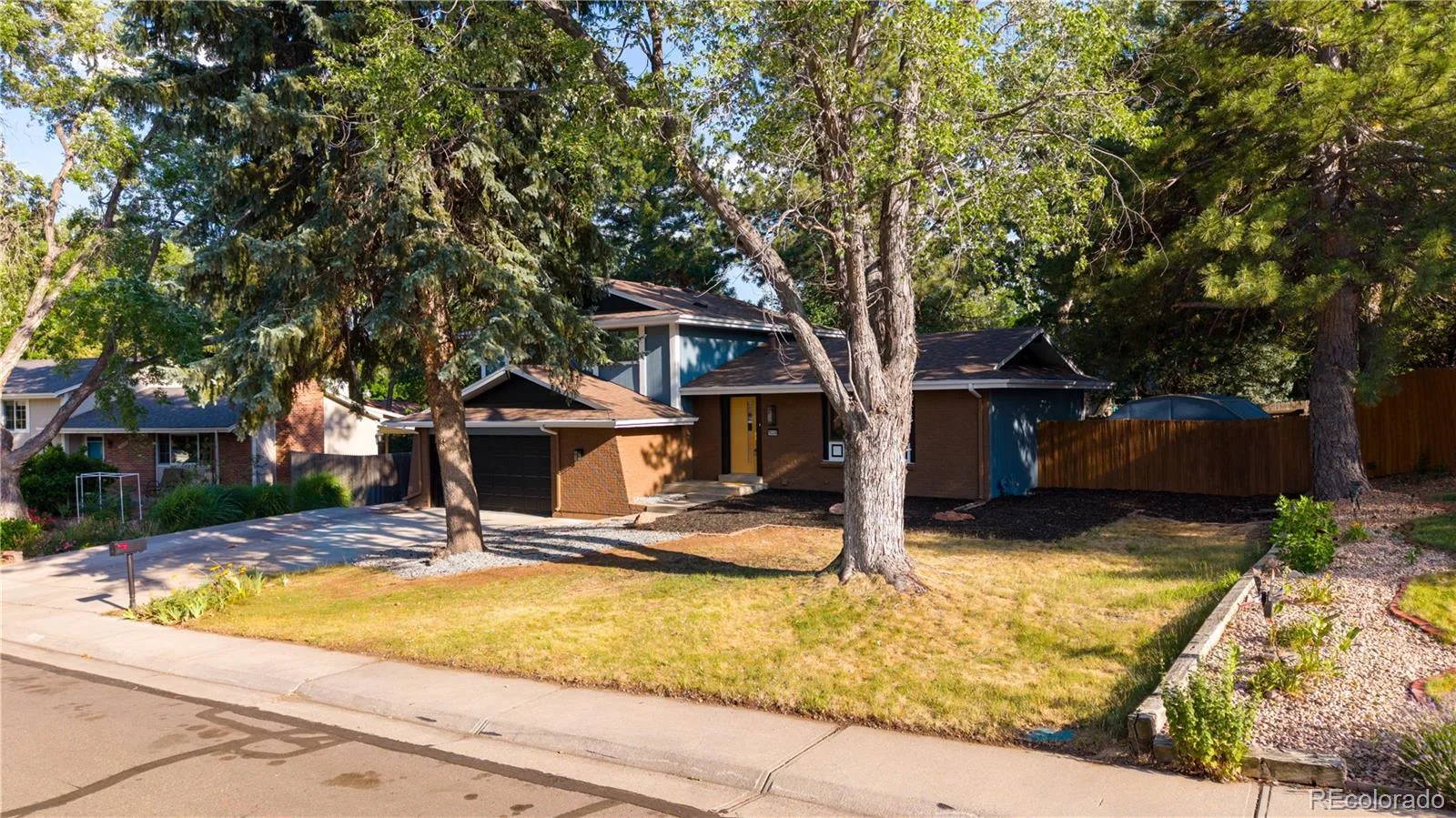 10248 W Arkansas Avenue Lakewood CO 80232 MLS #REC1905341 06302026230704 1600 42