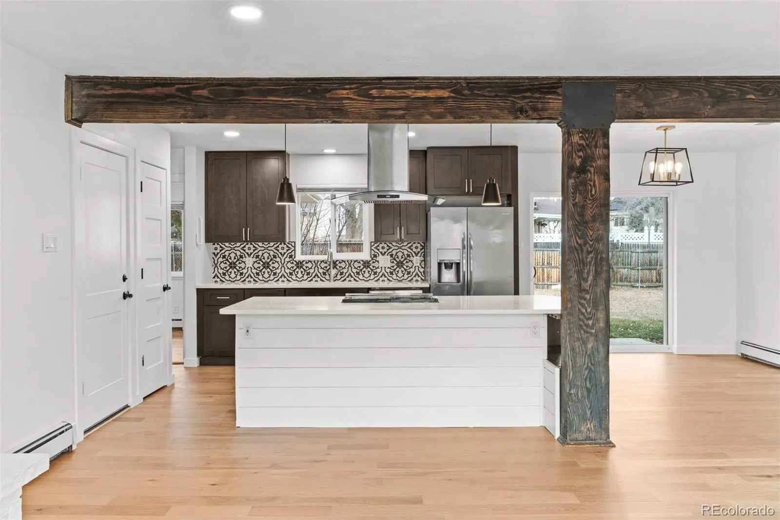 04032026185556 1600 14