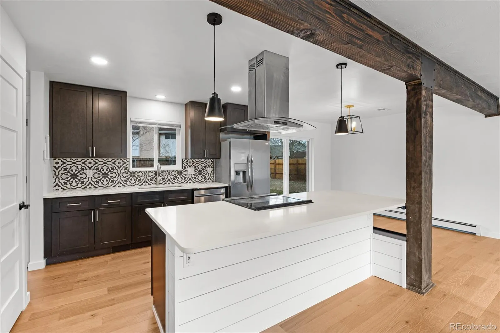 04032026185556 1600 17