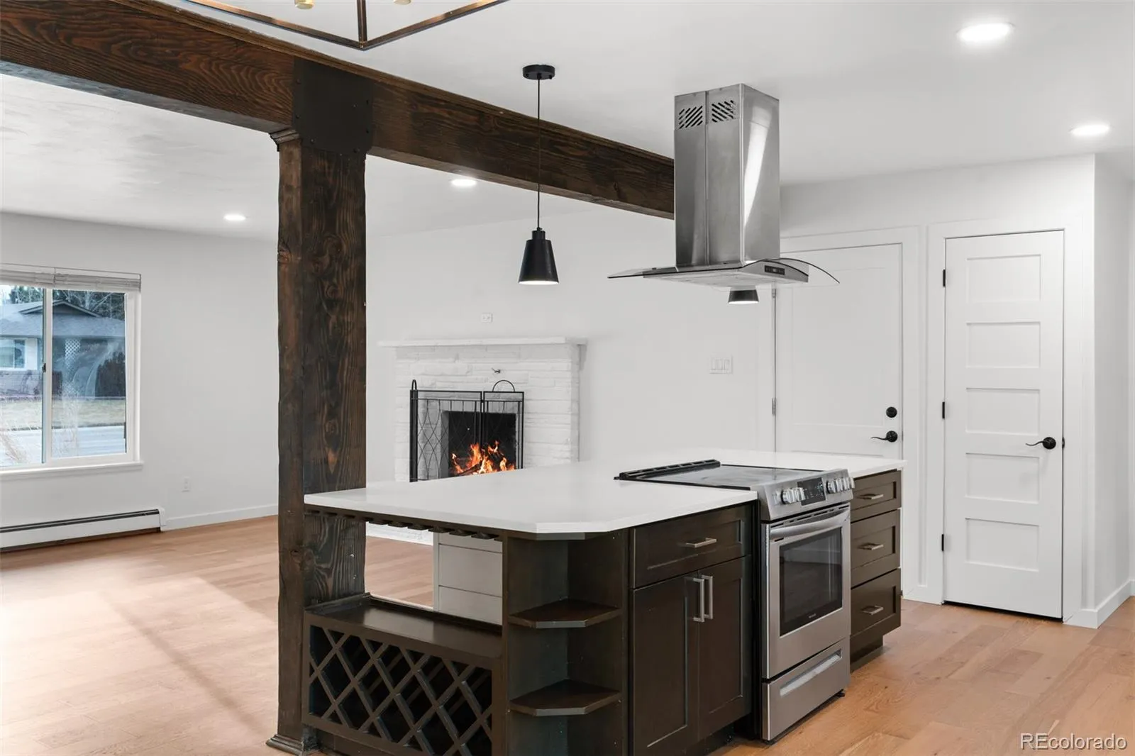 04032026185556 1600 21