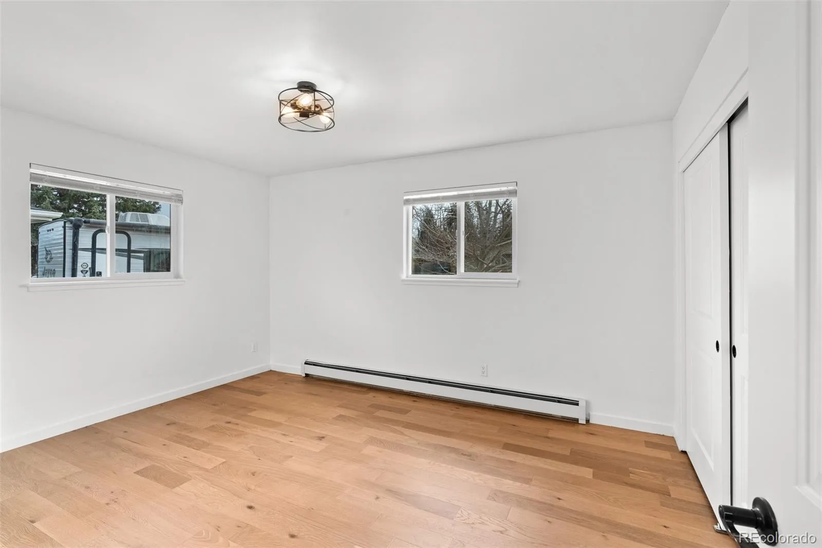 04032026185556 1600 30