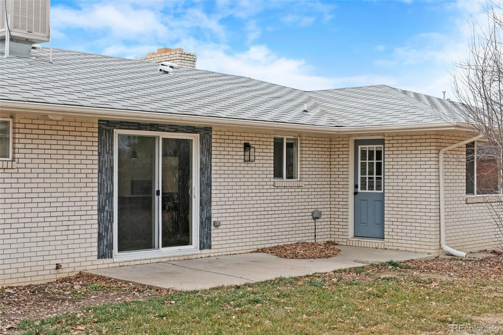 04032026185556 1600 40