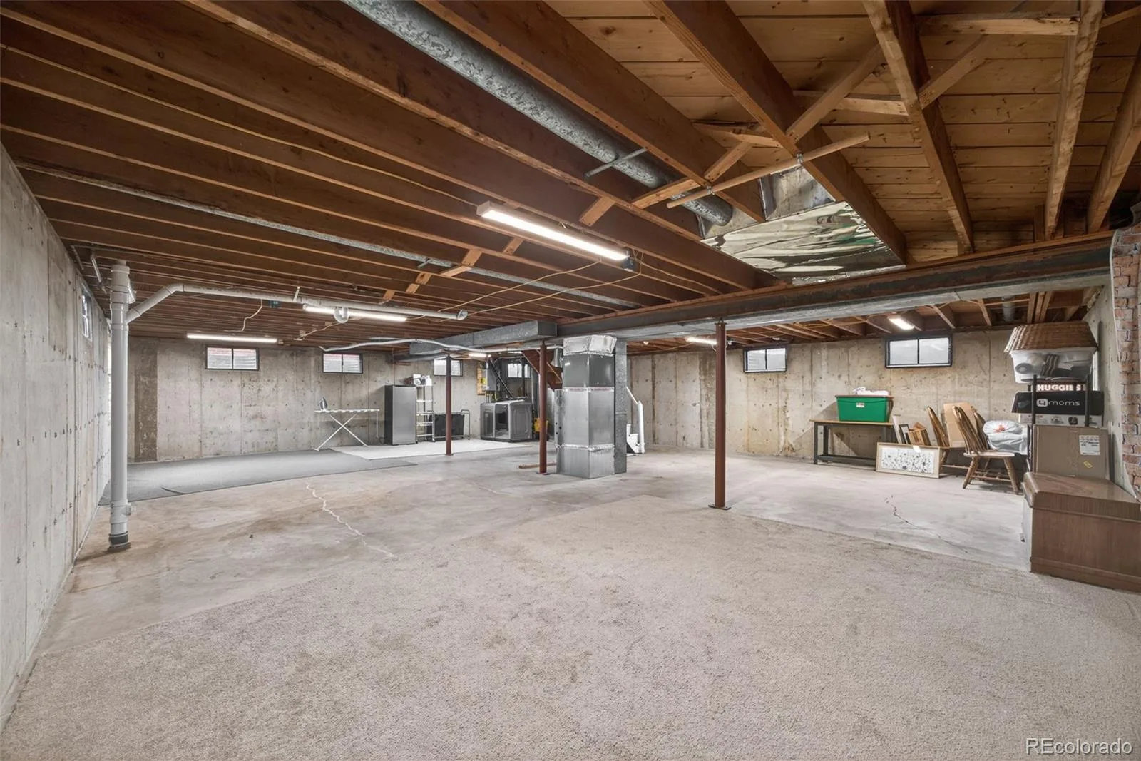 3075 S Holly Place Denver CO 80222 MLS #REC1909299 06092026072116 1600 24