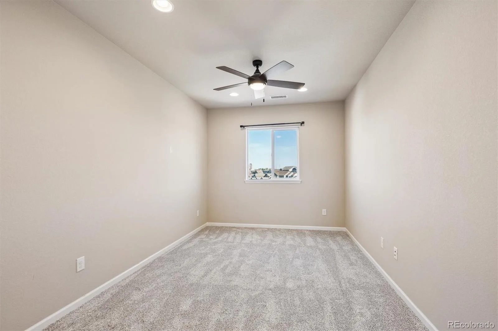 9386 Bross Street Arvada CO 80007 | MLS #REC1912194 08222026223255 1600 26
