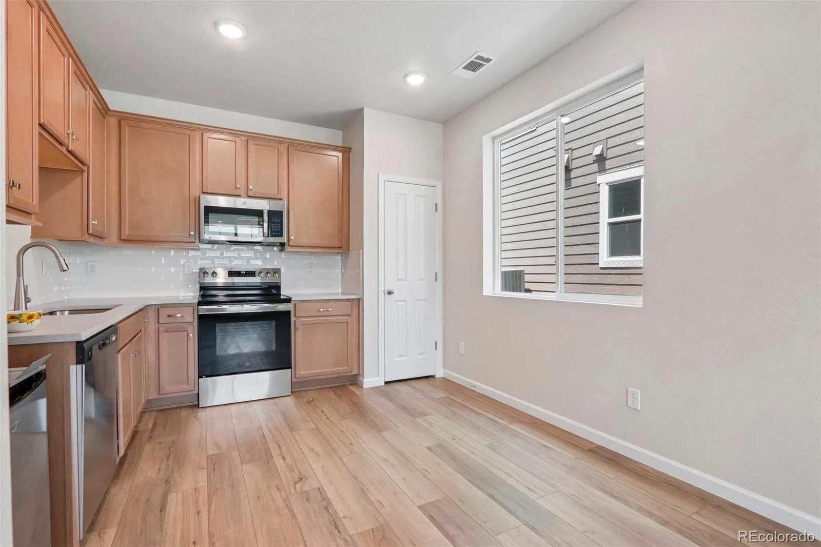 1494 Coral Place Longmont CO 80504 | MLS #REC1912427 07122026205618 1600 5