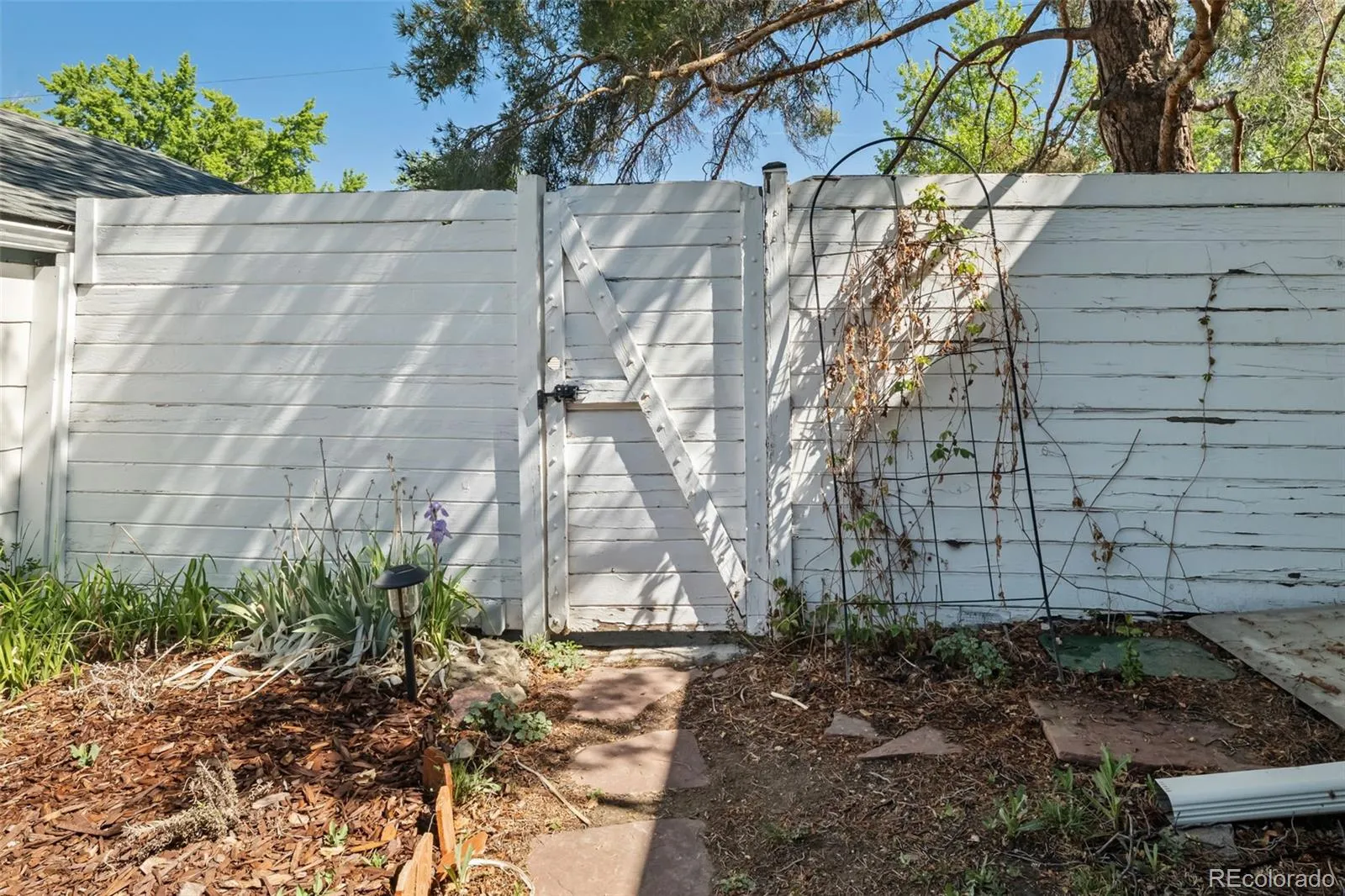 3201 S Glencoe Street Denver CO 80222 MLS #REC1913605 05152026193939 1600 36