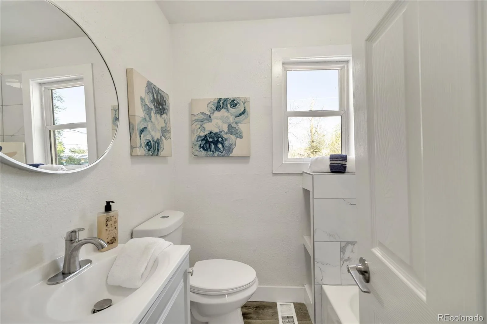 350 S Quitman Street Denver CO 80219 | MLS #REC1913780 06162026220108 1600 21
