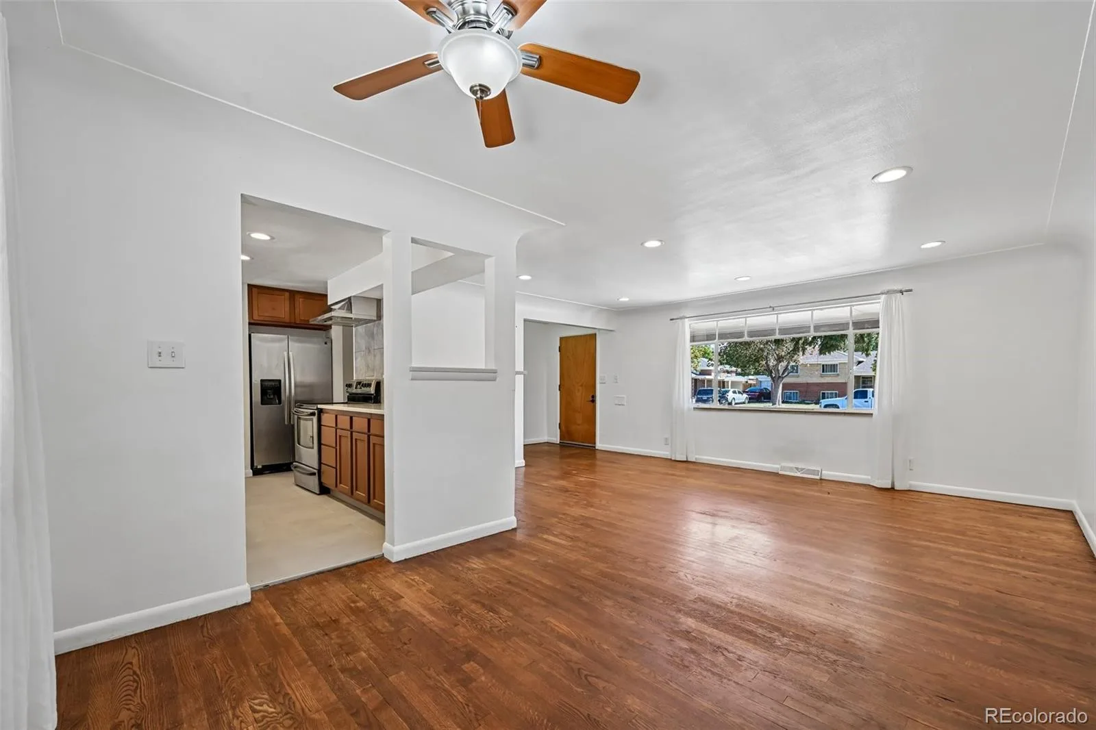 2261 Oakland Street Aurora CO 80010 | MLS #REC1913796 10062026034124 1600 8
