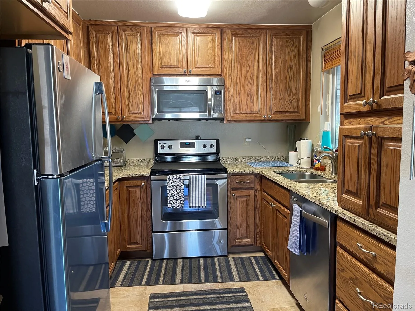 972 S Yukon Street Lakewood CO 80226 | MLS #REC1913815 07302026204139 1600 5