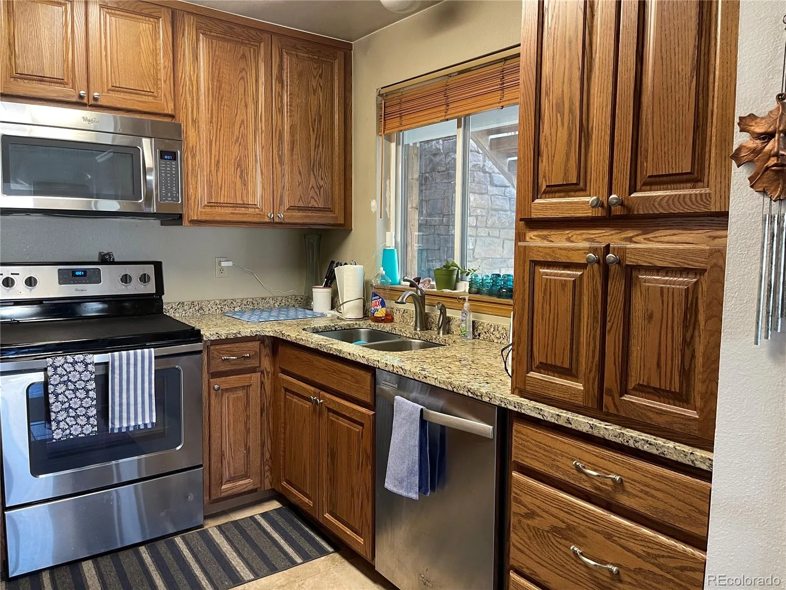 972 S Yukon Street Lakewood CO 80226 | MLS #REC1913815 07302026204139 1600 6