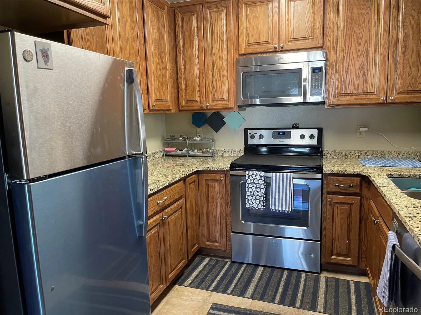 972 S Yukon Street Lakewood CO 80226 | MLS #REC1913815 07302026204139 1600 7