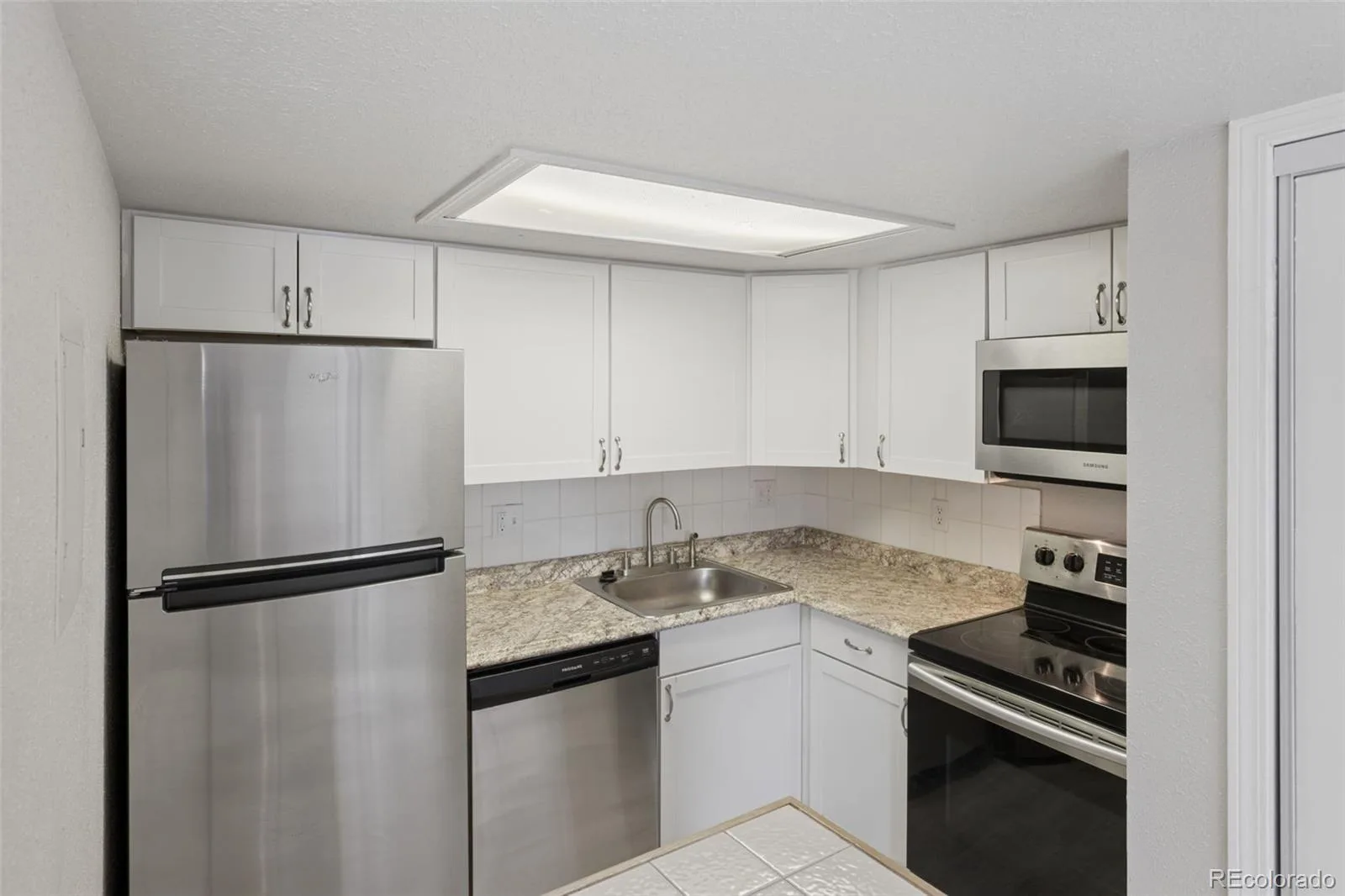 17054 E Tennessee Drive #207 Aurora CO 80017 | MLS #REC1914045 09252026173951 1600 10