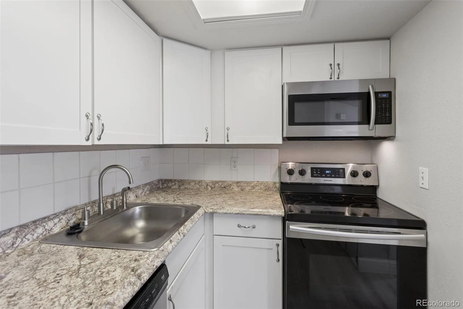 17054 E Tennessee Drive #207 Aurora CO 80017 | MLS #REC1914045 09252026173951 1600 11