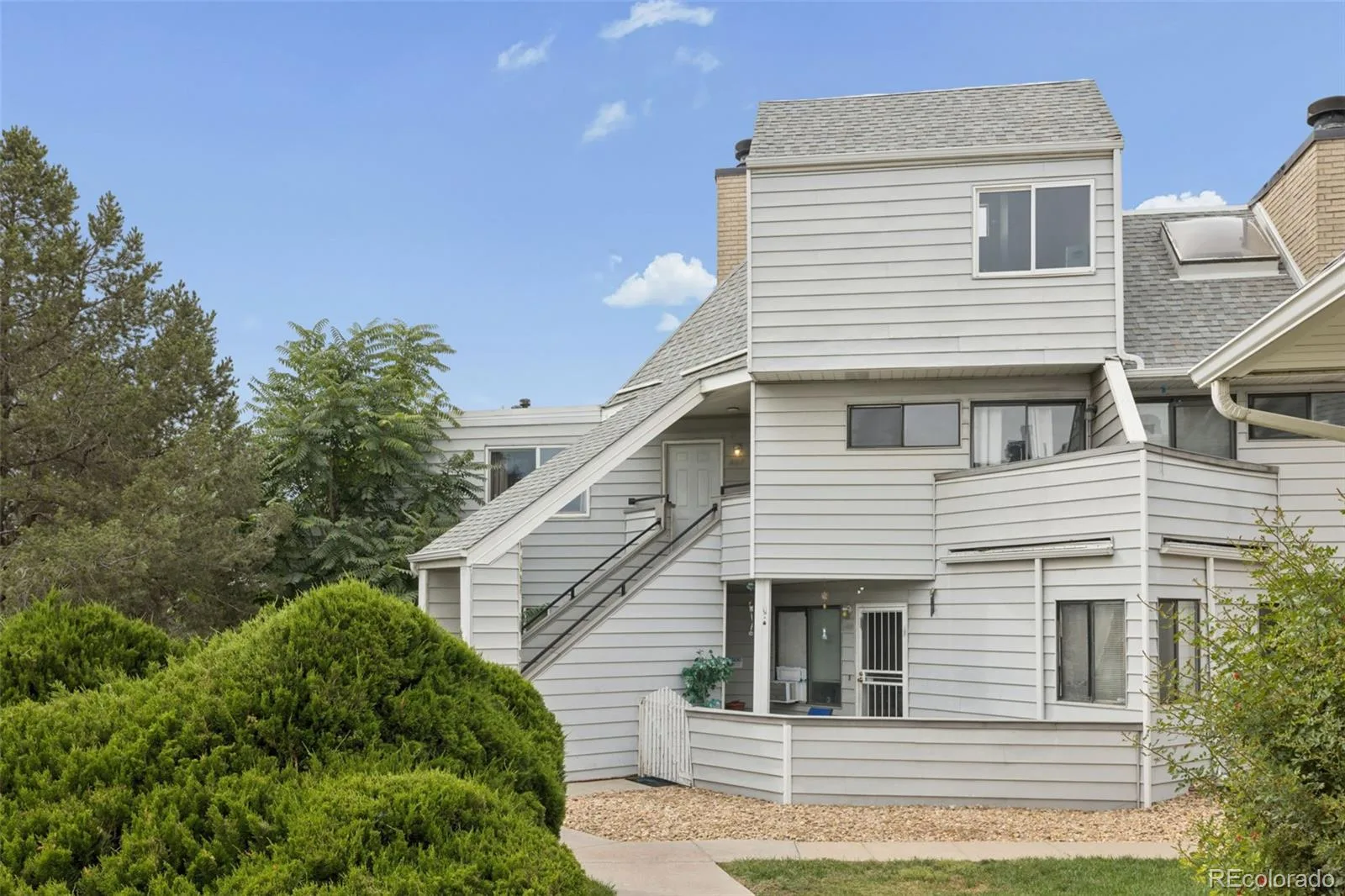 17054 E Tennessee Drive #207 Aurora CO 80017 | MLS #REC1914045 09252026173951 1600 2