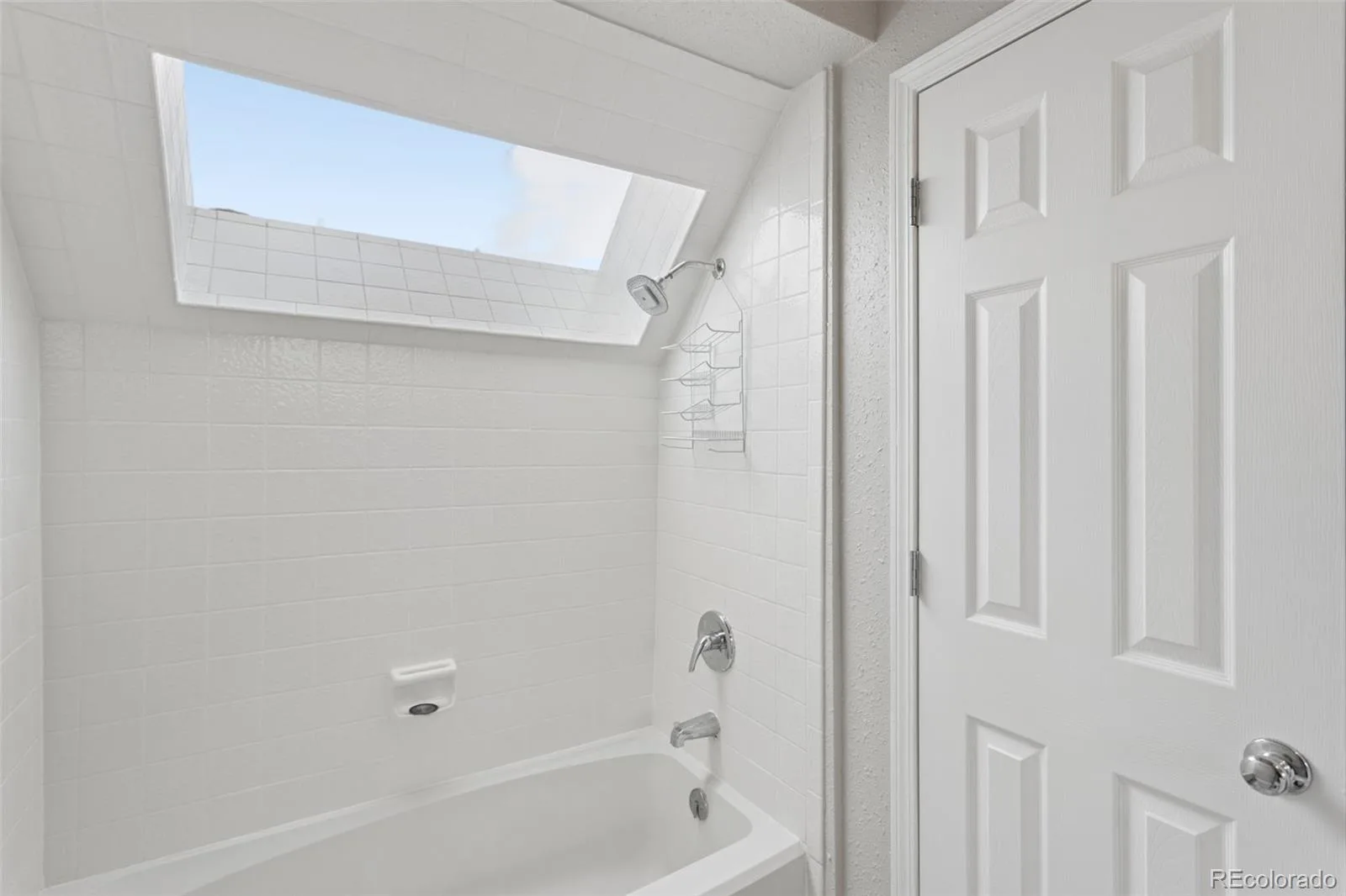 17054 E Tennessee Drive #207 Aurora CO 80017 | MLS #REC1914045 09252026173951 1600 21