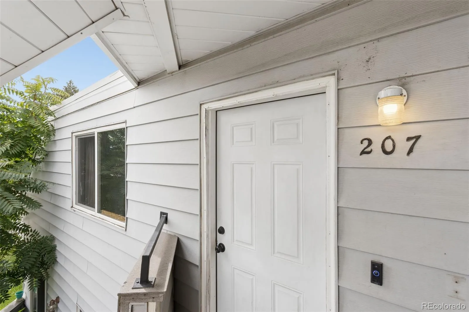 17054 E Tennessee Drive #207 Aurora CO 80017 | MLS #REC1914045 09252026173951 1600 3