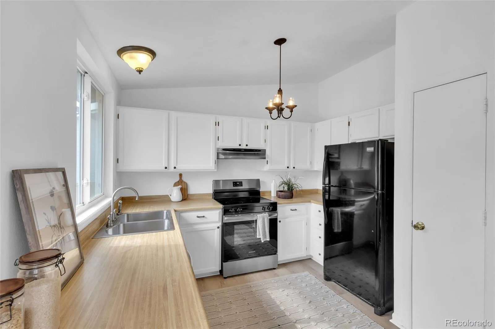 1888 S Flanders Way Aurora CO 80017 | MLS #REC1916169 08112026191226 1600 10