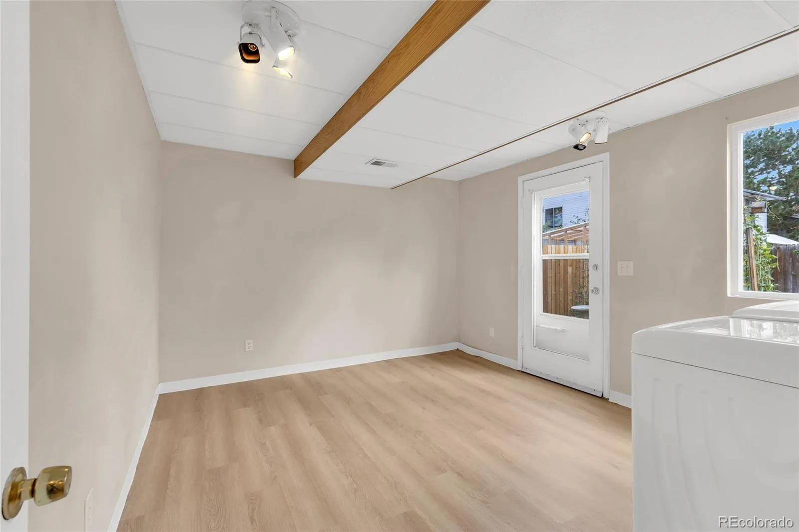 1888 S Flanders Way Aurora CO 80017 | MLS #REC1916169 08112026191226 1600 12