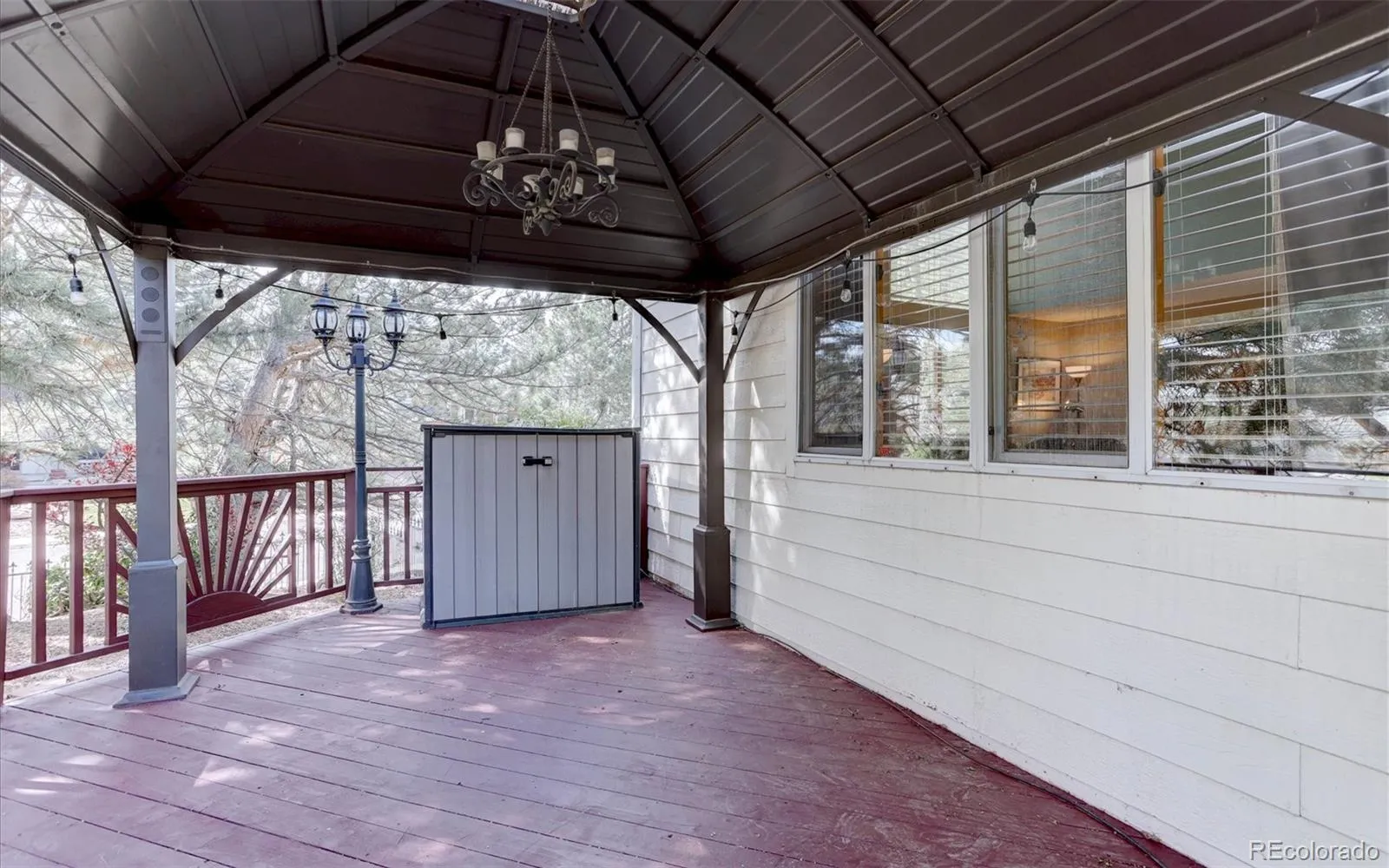 04162026204234 1600 26