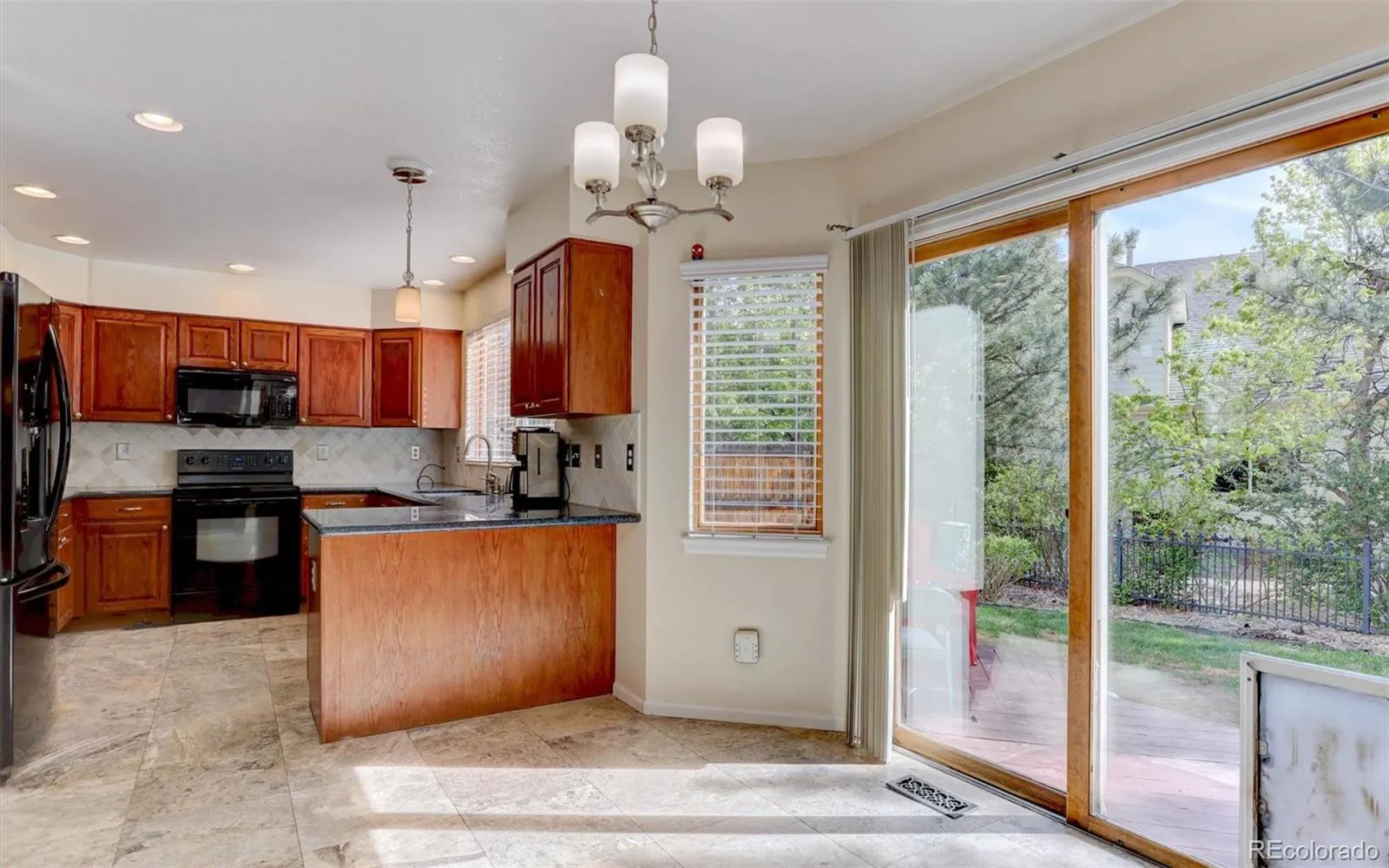 04162026204234 1600 7