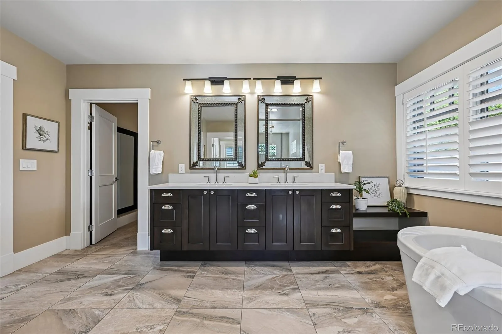 1084 S Williams Street Denver CO 80209 MLS #REC1916900 07012026115452 1600 20