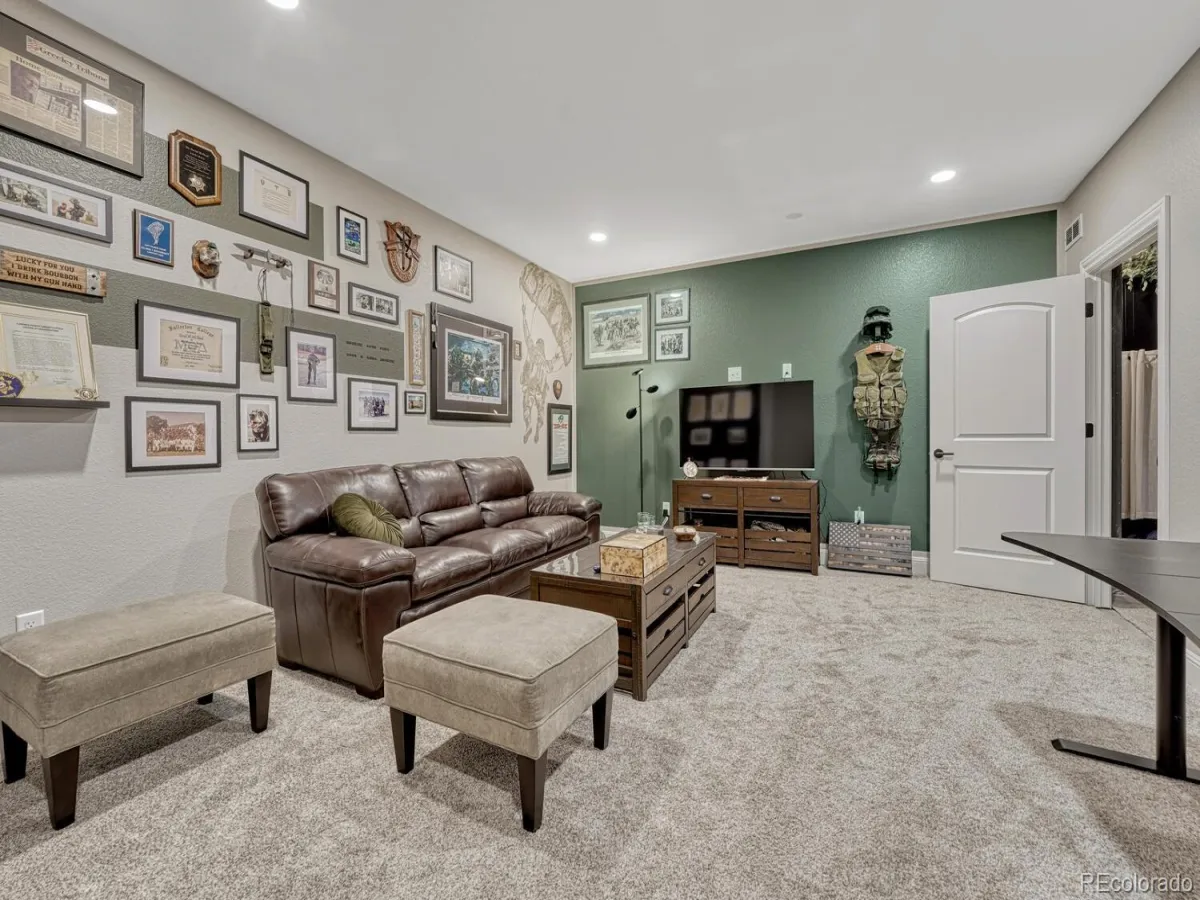3158 Wingspan Point Castle Rock CO 80108 MLS #REC1918466 05192026202014 1200 38