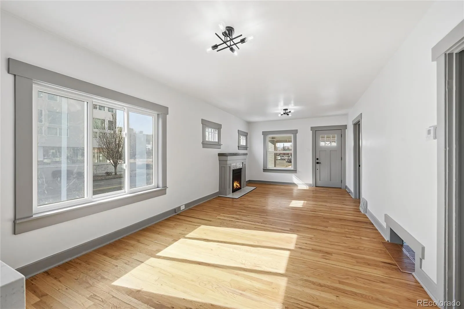 04132026184051 1600 18