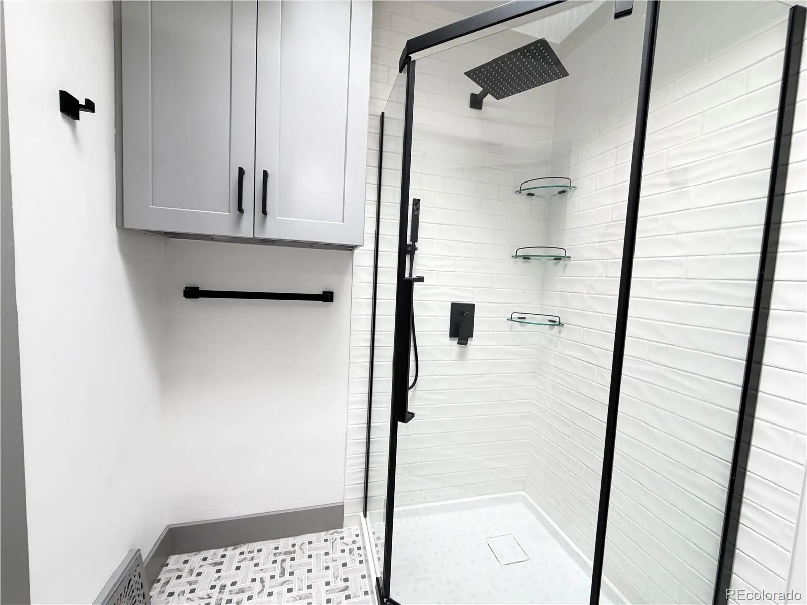 04132026184051 1600 22