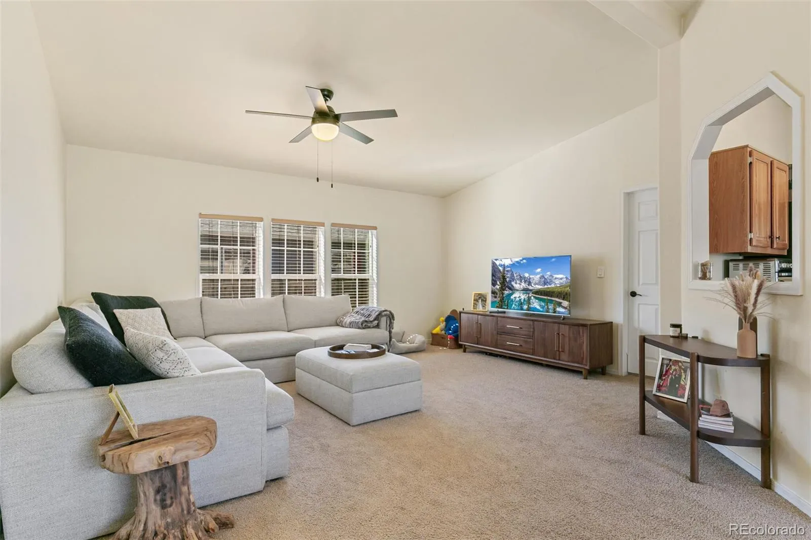 03232026150939 1600 10